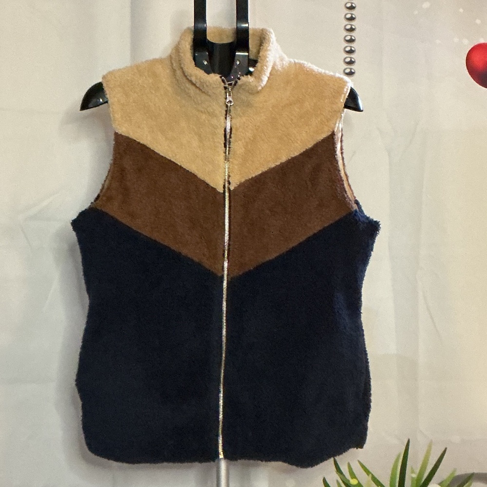 CBRAND Vest